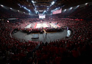 Ολυμπιακός: Στον «αέρα» η αναμέτρηση με τη Φενέρμπαχτσε λόγω της κακοκαιρίας στην Αττική!