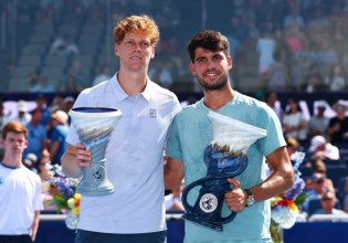 To Australian Open με φόντο την κορυφή του κόσμου