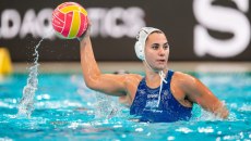 Ο Ολυμπιακός, η «χρυσή» Εθνική και τα φοβερά επιτεύγματα – Ποια είναι η κορυφαία πολίστρια στον κόσμο, Φωτεινή Τριχά (vids)