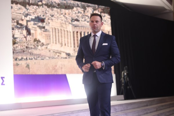 Συνεχίζονται οι αναταράξεις στο Κίνημα Δημοκρατίας – Μήνυμα Κασσελάκη μετά την αποχώρηση Μάλαμα