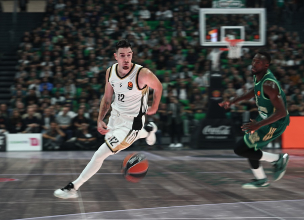 Χωρίς Ντε Κολό για το ματς της Βιλερμπάν με τον Ολυμπιακό