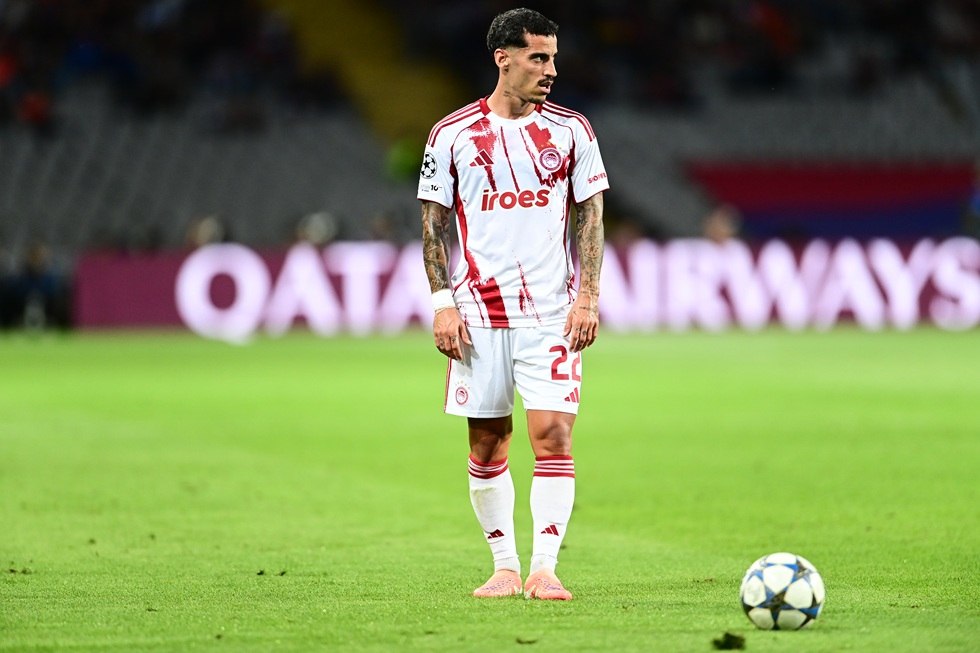 Επικό βίντεο: Η κόρη του Τσικίνιο τραγουδάει τον ύμνο του Ολυμπιακού (vid)