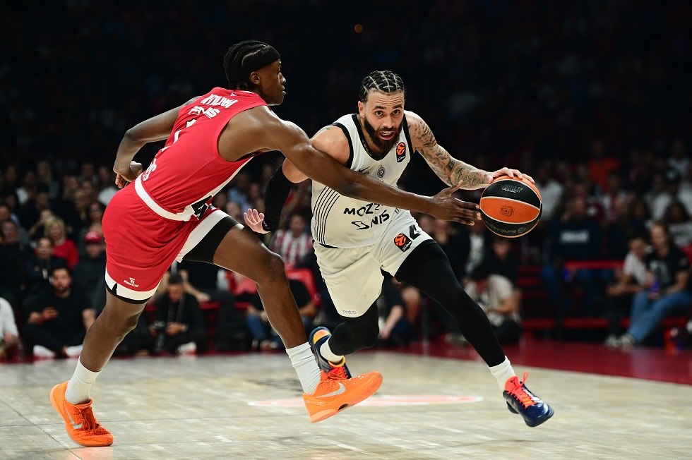 Ο Ουάσινγκτον άφησε αιχμές για τον Ομπράντοβιτς: «Ο νέος προπονητής δεν μας έχει φωνάξει ούτε μία φορά»