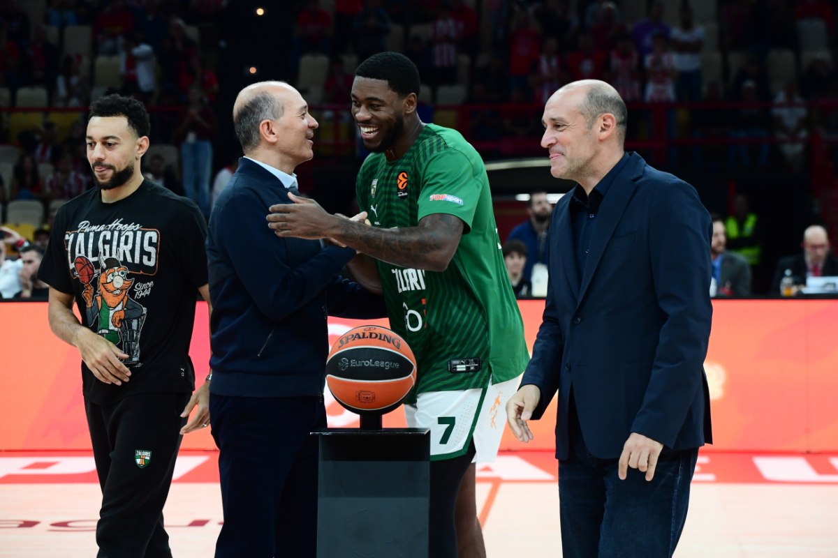 «Μπλεξίματα» και στη Ζαλγκίρις για τον Ράιτ – Τι συμβαίνει με τον πρώην παίκτη του Ολυμπιακού