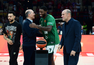 «Μπλεξίματα» και στη Ζαλγκίρις για τον Ράιτ – Τι συμβαίνει με τον πρώην παίκτη του Ολυμπιακού