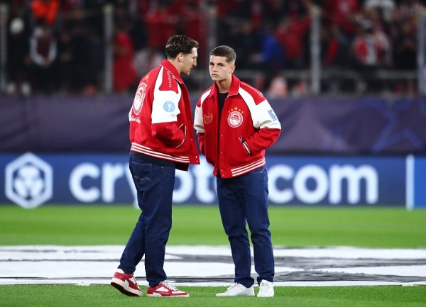 Η ανάρτηση που έκανε ο Ρέτσος για τη μεγάλη διάκριση του Μουζακίτη: «Είμαστε περήφανοι για εσένα» (pic)