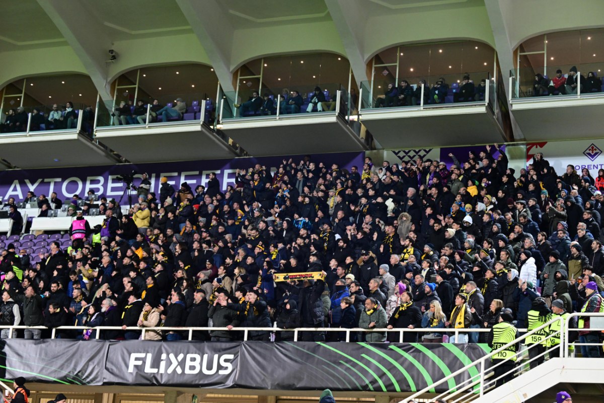 Η UEFA τιμώρησε ξανά την ΑΕΚ