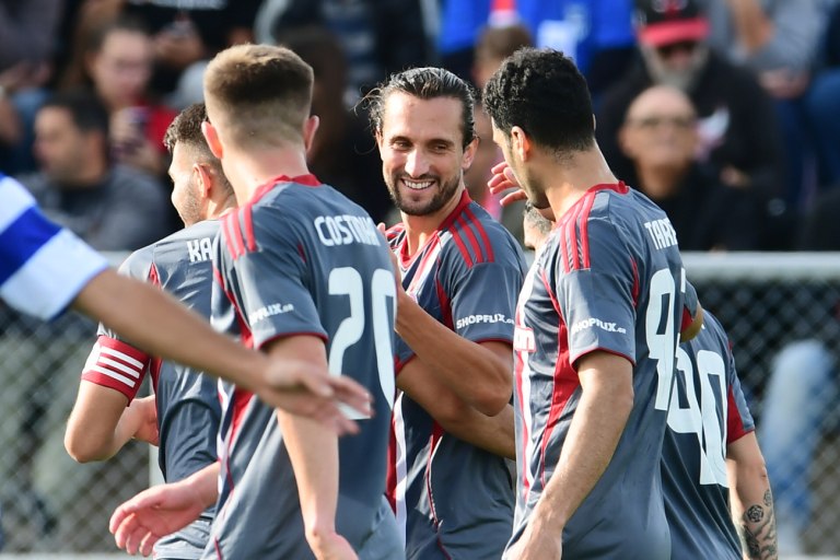 Ο Ολυμπιακός άνοιξε το σκορ στη Σύρο με τον Γιαζίτζι (vid)