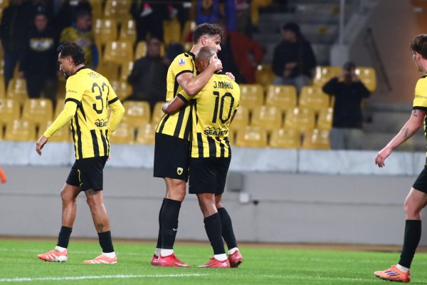 ΑΕΚ – ΟΦΗ 2-0: Έκανε το καθήκον της η Ένωση και… περιμένει για την 4άδα (vid)