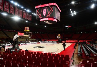 Μέλος διοίκησης Φενέρ: «Το Παναθηναϊκός – Βαλένθια είναι απόψε, οι καιρικές συνθήκες δεν διαφέρουν, τι θα αλλάξει;»