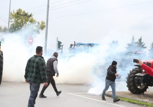 Θεσσαλονίκη: Χημικά και πάλι κατά των αγροτών από την αστυνομία