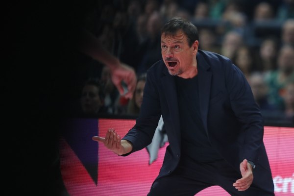 Η κριτική του Μονέκε για τον Σορτς και η απάντηση του Αταμάν (vid)