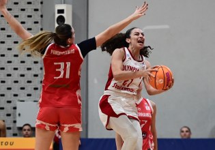 Ολυμπιακός – Πανσερραϊκός 78-66: Με εξαιρετική εμφάνιση από την Χριστινάκη