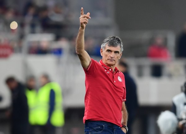 Μεντιλίμπαρ: «Πολύ χαρούμενος για Μουζακίτη, ελπίζουμε να συνεχίσει να βοηθάει τον Ολυμπιακό»