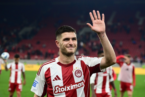 Πιρόλα: «Όταν παίζεις για τον Ολυμπιακό, η Ιστορία μιλάει από μόνη της – Θα υπέγραφα χίλιες φορές»