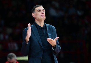 Η ατάκα του Μπαρτζώκα στους παίκτες του στο τάιμ άουτ (vid)