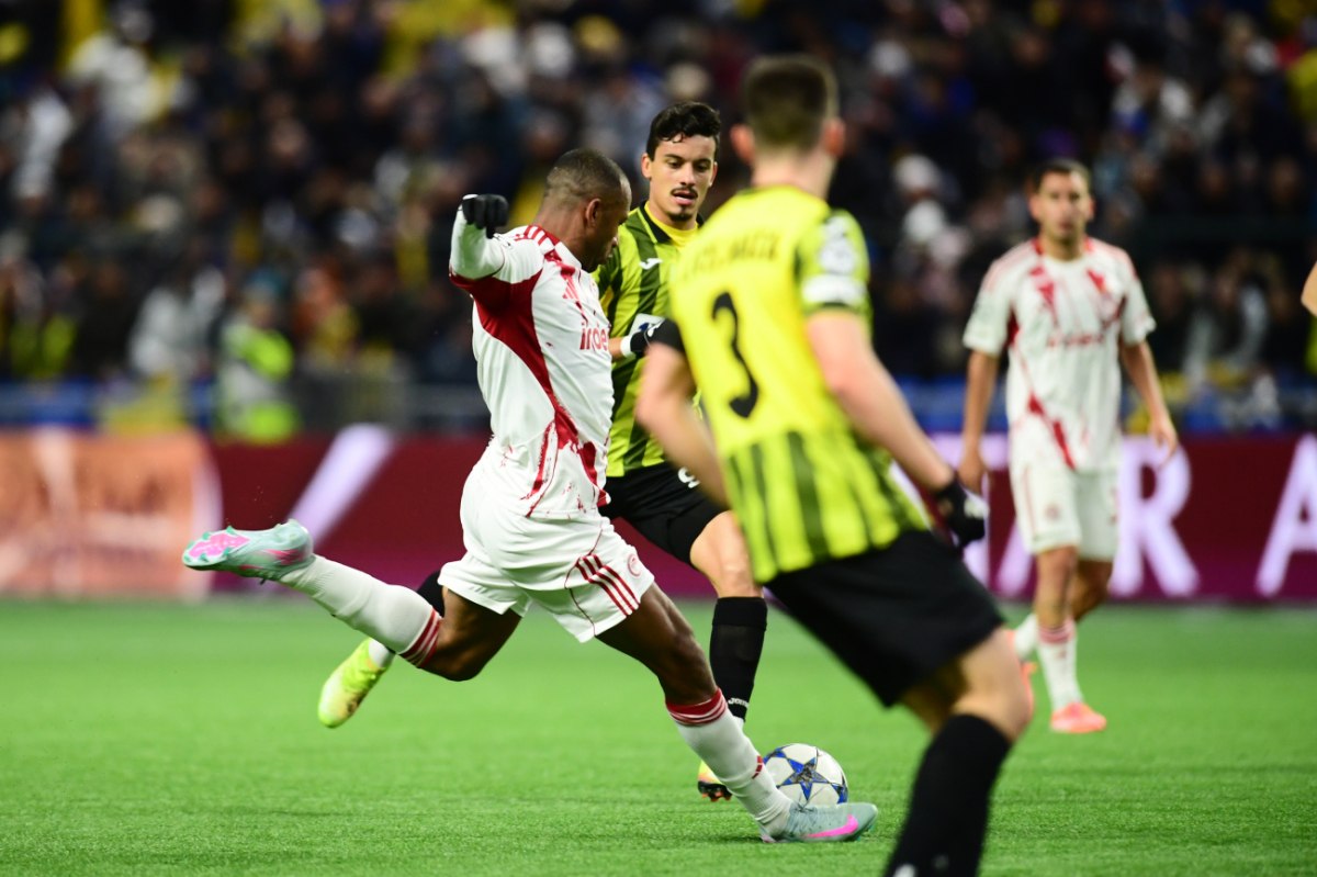 Ο Ελ Κααμπί σκόραρε αλλά το γκολ ακυρώθηκε (vid)