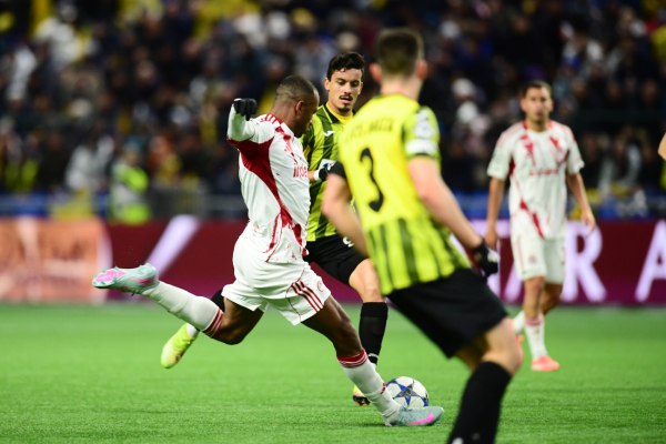 Ο Ελ Κααμπί σκόραρε αλλά το γκολ ακυρώθηκε (vid)