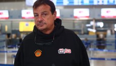 Αταμάν: «Δεν παίζει με την Αρμάνι ο Οσμάν, την επόμενη εβδομάδα επιστρέφει ο Χολμς»