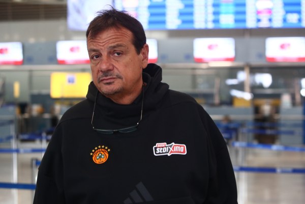 Αταμάν: «Δεν παίζει με την Αρμάνι ο Οσμάν, την επόμενη εβδομάδα επιστρέφει ο Χολμς»