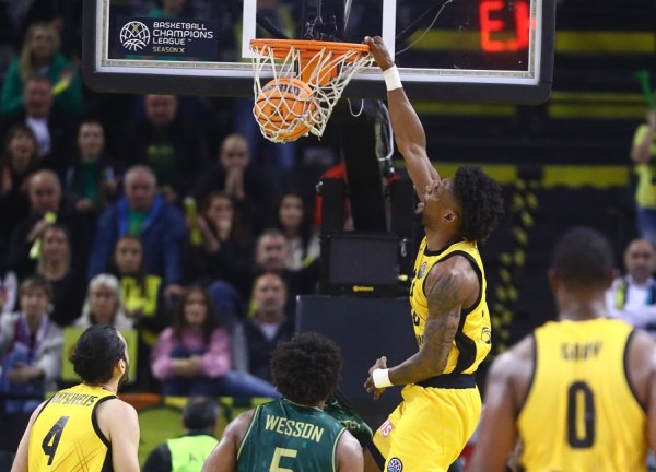 ΑΕΚ – Λέβιτσε 99-88: Ξέσπασε στην παράταση και προκρίθηκε ως πρώτη (vid)