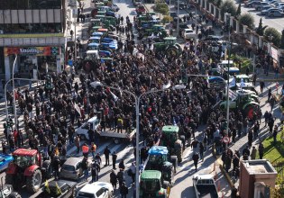 Θεσσαλονίκη: Το μεγάλο αγροτικό συλλαλητήριο από ψηλά – Δείτε φωτογραφίες
