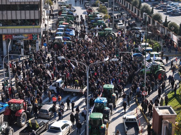 Θεσσαλονίκη: Το μεγάλο αγροτικό συλλαλητήριο από ψηλά – Δείτε φωτογραφίες