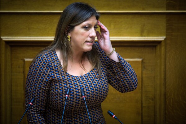 Κωνσταντοπούλου: Το «σιγά μη σκίσεις κανένα καλσόν» δεν είναι σεξιστικό, αλλά ταξικό