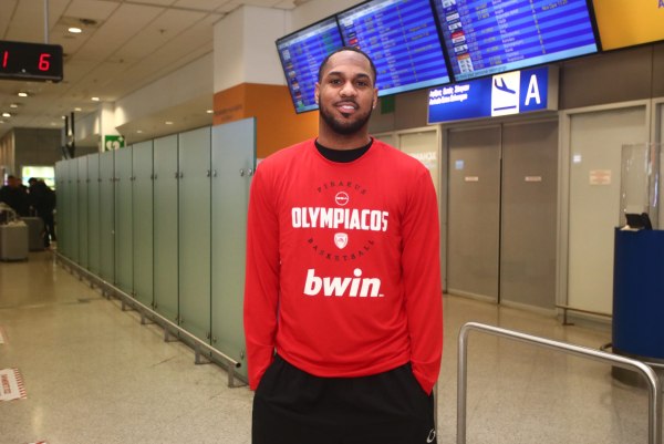 Ολυμπιακός: Πότε θα φορέσει για πρώτη φορά τα «ερυθρόλευκα» στη Euroleague ο Μόντε Μόρις (vids)