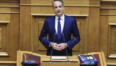 Μητσοτάκης: Οι 6+1 λόγοι που πέρασε κάτω από τον πήχη