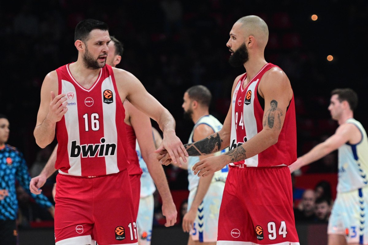 Ολυμπιακός – Βαλένθια 92-99: Black out και τρίτη σερί ήττα για τους Ερυθρόλευκους