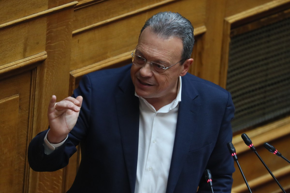 Φάμελλος: Η κυβέρνηση καταβάλει κάθε προσπάθεια να παραμείνουν οι δρόμοι κλειστοί – Κύριε Μητσοτάκη σοβαρευτείτε