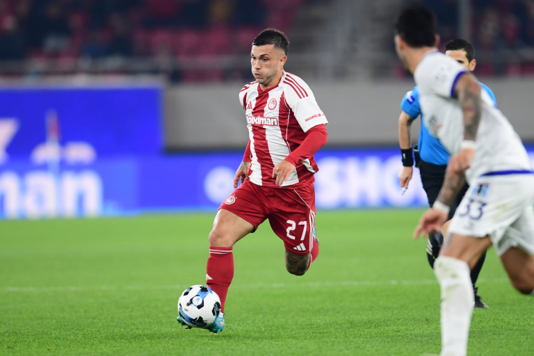 Μεγάλη ευκαιρία του Ολυμπιακού με Στρεφέτσα (vid)