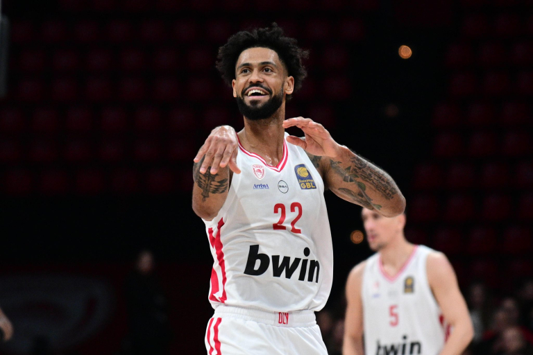 Ο Ντόρσεϊ διέλυσε τα κοντέρ: Έκανε ρεκόρ καριέρας με 41 πόντους! (vids)