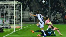 ΠΑΟΚ – Παναθηναϊκός: Ο Γιάννης Κωνσταντέλιας κάνει το 1-0 για τον «δικέφαλο» (vid)