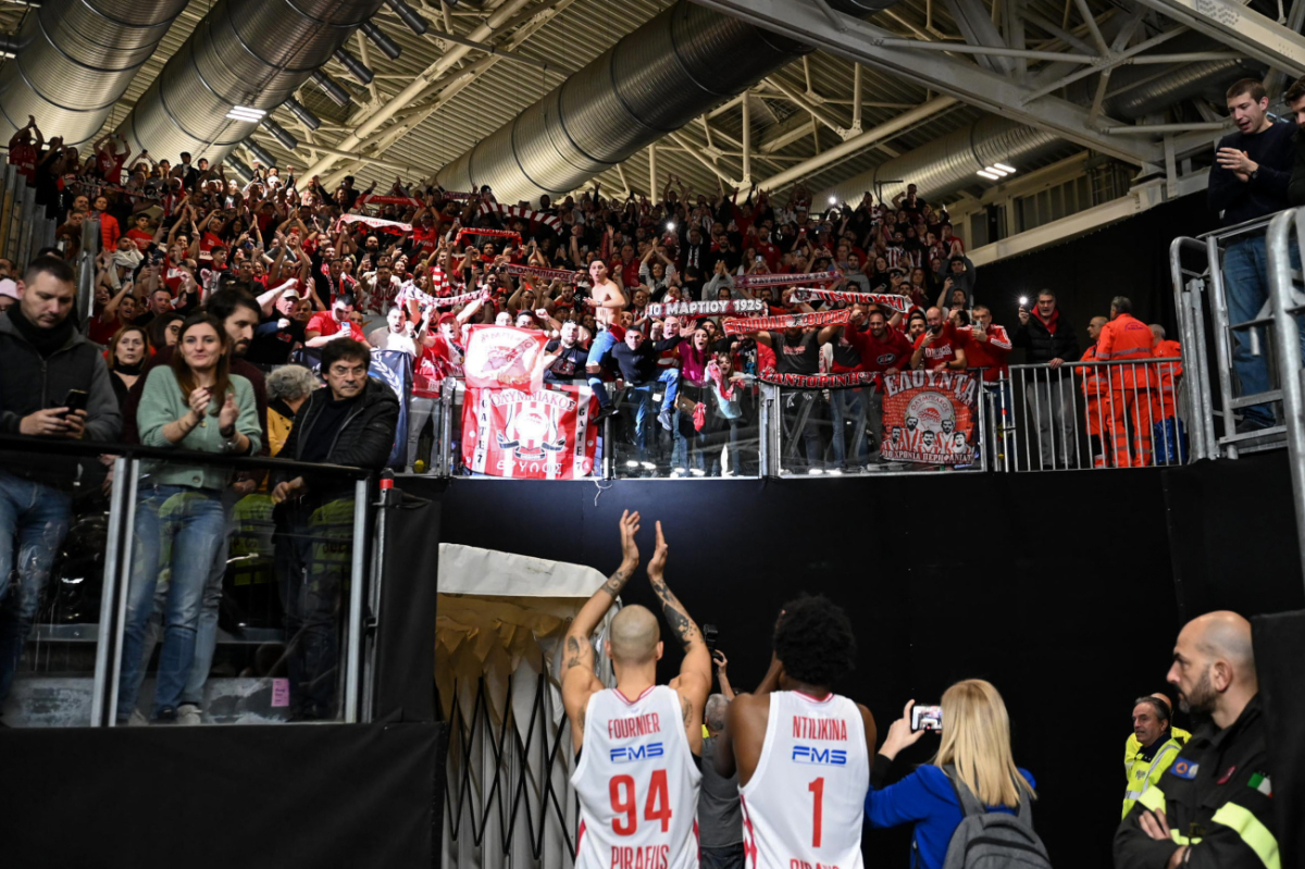 Η παρακάμερα της ΚΑΕ Ολυμπιακός από τη νίκη στη Μπολόνια (vid)