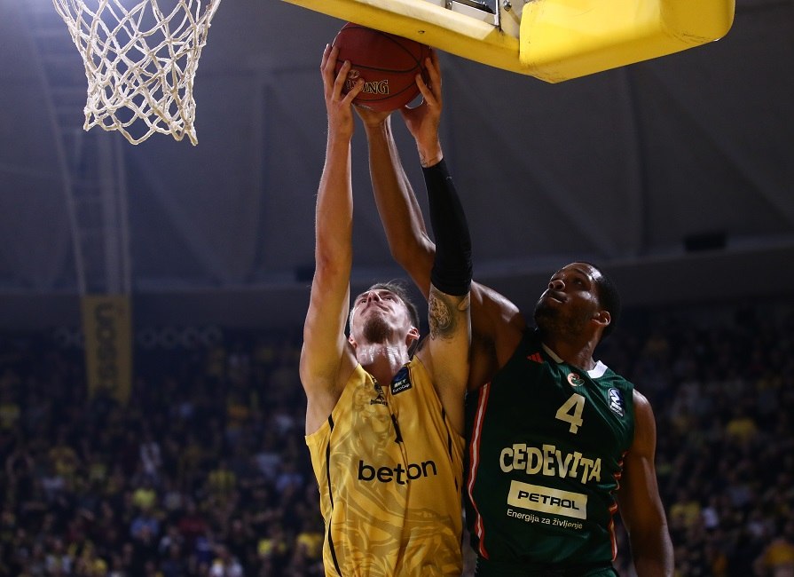 Άρης – Τσεντεβίτα 60-89: Ήταν κάκιστος και έμεινε πίσω στη μάχη της πρόκρισης