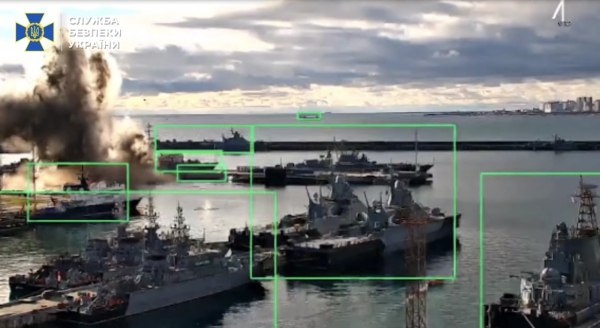 Βίντεο: Υποθαλάσσια drone έπληξαν ρωσικό υποβρύχιο – Εντυπωσιακά πλάνα