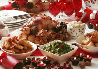 Τι προκαλεί ένα μεγάλο εορταστικό γεύμα στον εγκέφαλό μας;