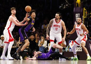 Σπουδαία νίκη για τους Ρόκετς (119-96) – Οι Γουόριορς «καθάρισαν» Κλέι Τόμπσον και Μάβερικς (126-116)