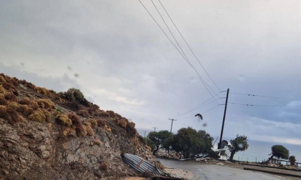Κακοκαιρία Byron: Υδροστρόβιλος «σάρωσε» οικισμό στο Ηράκλειο Κρήτης