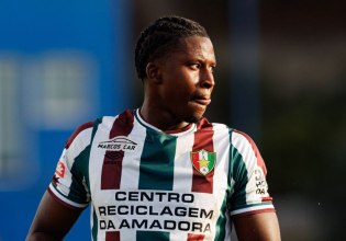 Η πρώτη κίνηση του Ζοσέ Μουρίνιο στην Μπενφίκα: Σίντνι Καμπράλ στο προσκήνιο