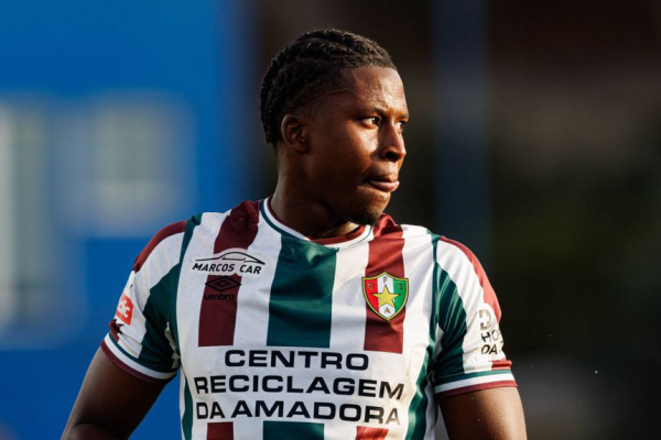 Η πρώτη κίνηση του Ζοσέ Μουρίνιο στην Μπενφίκα: Σίντνι Καμπράλ στο προσκήνιο