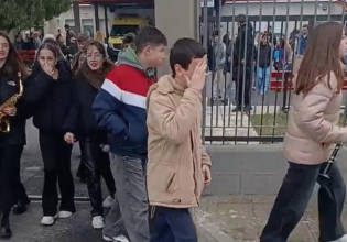 Αμύνταιο: Μαθητές αρνήθηκαν να πουν τα κάλαντα στον Άδωνι και στάθηκαν στο πλευρό των αγροτών