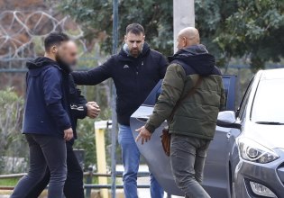 Ελένη Παπαδοπούλου: Τα χρέη και η διαμάχη για το ακίνητο – Πώς έφτασαν οι Αρχές στη σύλληψη του γιου της