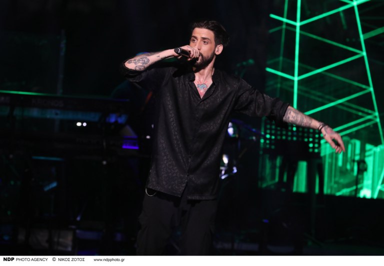 Αναστάσιος Ράμμος: Στην παρουσίαση του νέου album του με την εγκυμονούσα σύζυγο του