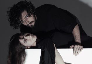 Το Ξενοδοχείο η Νύχτα που Πέφτει: Σκοτεινό, αποπνυκτικό, αληθινό