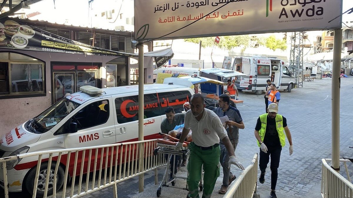 Γάζα: Νοσοκομείο διακόπτει προσωρινά τη λειτουργία του λόγω έλλειψης καυσίμων