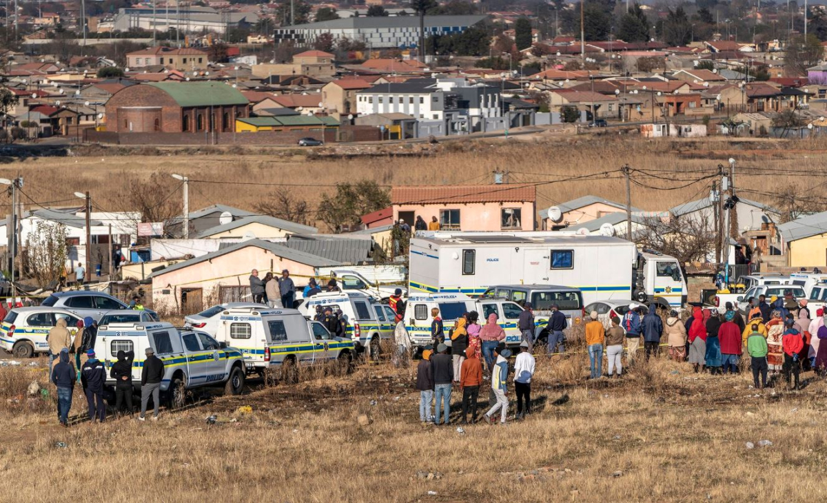 Μακελειό στο Γιοχάνεσμπουργκ: Εννέα νεκροί από πυροβολισμούς ενόπλων