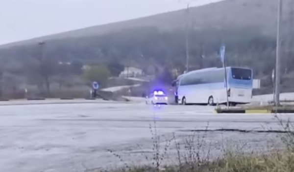 Πτολεμαΐδα: Επιβάτης περιγράφει πώς πήρε το τιμόνι και έσωσε τους υπόλοιπους στο τροχαίο με το λεωφορείο